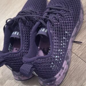 Women’s NOBULL sneakers size 8- purple